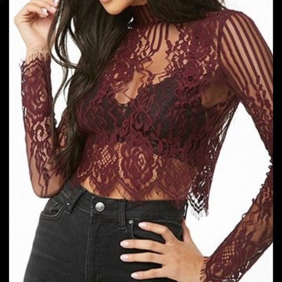 Forever 21 Tops - 🐑 2 for $20 🐏 Forever 21 floral lace crop top,